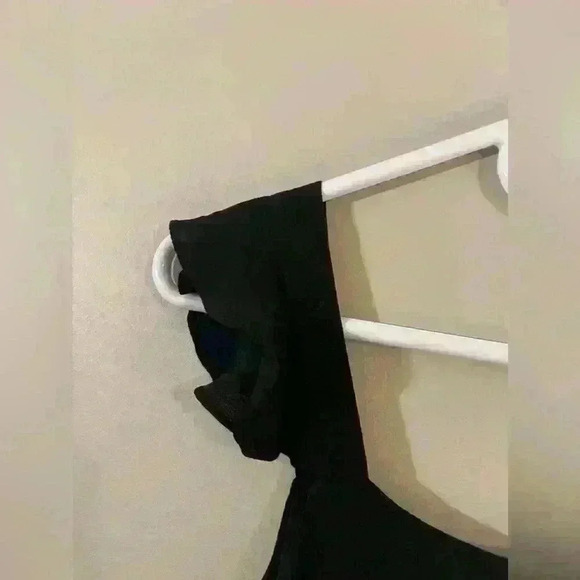 Crescent top Black Size M - Picture 2 of 7